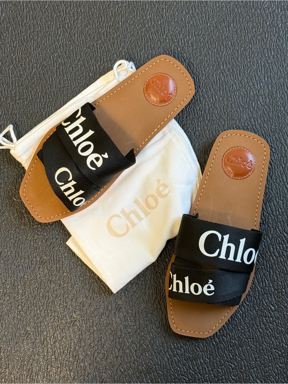 Chloé Woody Black Logo-Print Canvas Slide Sandals New Without Box $550 size 39